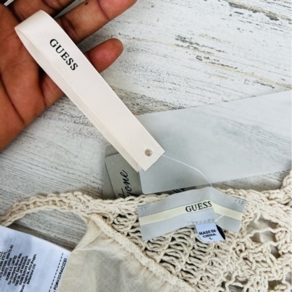 NEW! Guess Crochet Grace Cotton Halter Top Size Large - Picture 10 of 16